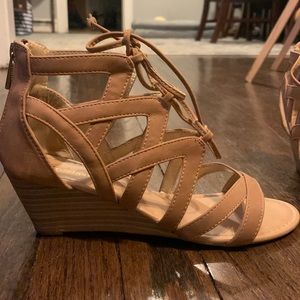 Women’s wedge sandal